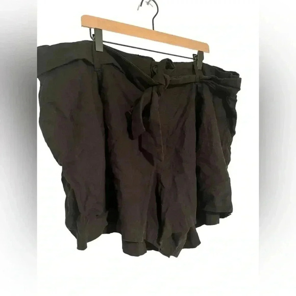 Ava & Viv Black Linen Shorts with Tie Plus Size 2X - Picture 2 of 6